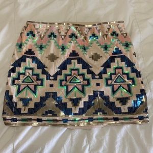 Sequin pattern skirt